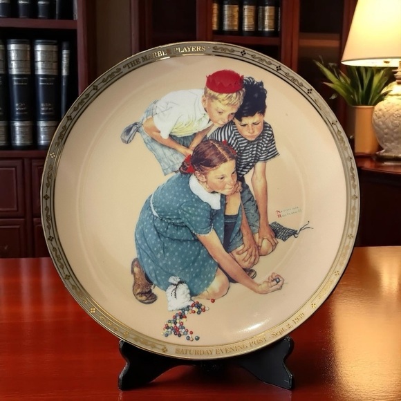 Islandia International Collectible Plate Depicting “The Marble Players” - Picture 5 of 9